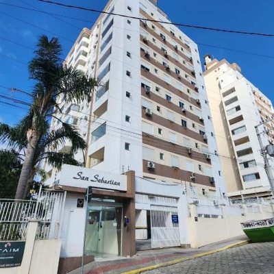 Apartamentos com 59m², 2 quartos, 1 garagem, no bairro Barreiros em São José