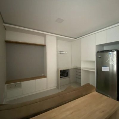 Studio Residencial com 31m², 1 quarto, 1 garagem, no bairro Trindade em Florianópolis