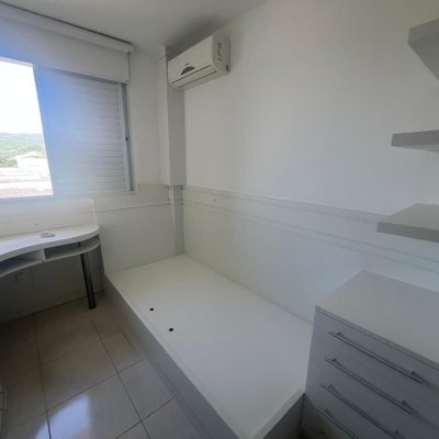 Apartamentos com 88m², 3 quartos, 1 suíte, 1 garagem, no bairro Trindade em Florianópolis