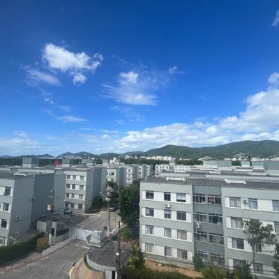 Apartamentos com 88m², 3 quartos, 1 suíte, 1 garagem, no bairro Trindade em Florianópolis