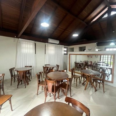 Apartamentos com 88m², 3 quartos, 1 suíte, 1 garagem, no bairro Trindade em Florianópolis