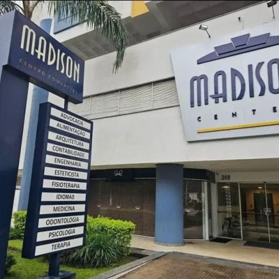 Sala com 23m², no bairro Trindade em Florianópolis