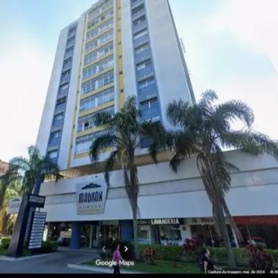 Sala com 23m², no bairro Trindade em Florianópolis