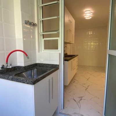 Apartamentos com 75m², 2 quartos, 1 suíte, 1 garagem, no bairro Centro em Floranópolis