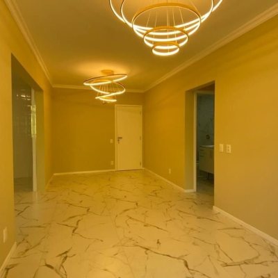 Apartamentos com 75m², 2 quartos, 1 suíte, 1 garagem, no bairro Centro em Floranópolis