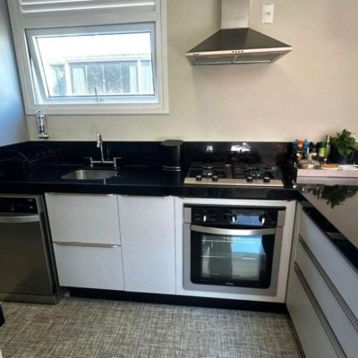 Apartamentos com 116m², 3 quartos, 3 suítes, 2 garagens, no bairro Centro em Florianópolis