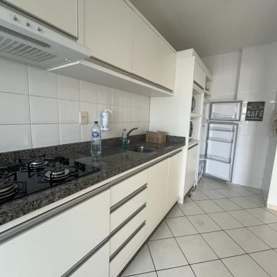 Apartamentos com 80m², 2 quartos, 1 garagem, no bairro Trindade em Florianópolis