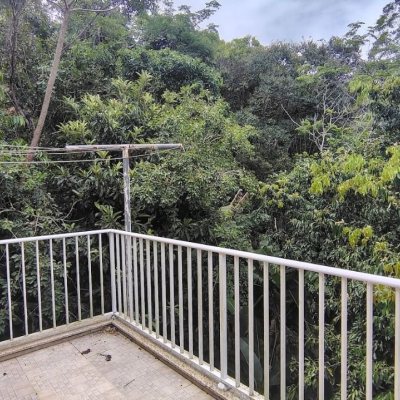 Casa em Condomínio com 286m², 4 quartos, 1 suíte, 3 garagens, no bairro Sambaqui em Florianópolis