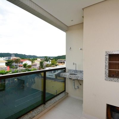 Apartamentos com 71m², 2 quartos, 1 suíte, 1 garagem, no bairro Cachoeira Do Bom Jesus em Florianópolis