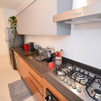 Apartamentos com 71m², 2 quartos, 1 suíte, 1 garagem, no bairro Cachoeira Do Bom Jesus em Florianópolis
