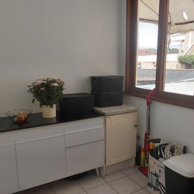 Casa Residencial com 246m², 3 quartos, 1 suíte, 2 garagens, no bairro Trindade em Florianópolis