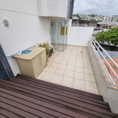 Apartamentos com 190m², 3 quartos, 1 suíte, 2 garagens, no bairro Kobrasol em São José