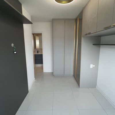 Apartamentos com 56m², 2 quartos, 1 suíte, 1 garagem, no bairro Pedra Branca em Palhoça