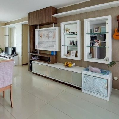 Cobertura com 112m², 3 quartos, 1 suíte, 2 garagens, no bairro Trindade em Florianópolis