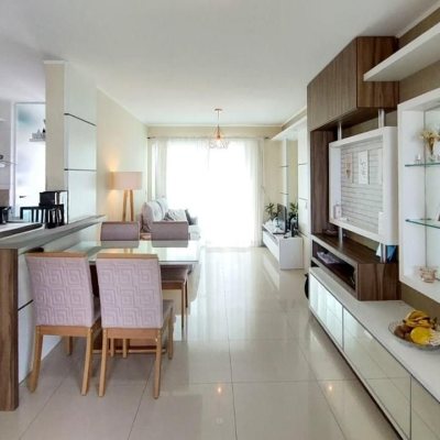 Cobertura com 112m², 3 quartos, 1 suíte, 2 garagens, no bairro Trindade em Florianópolis