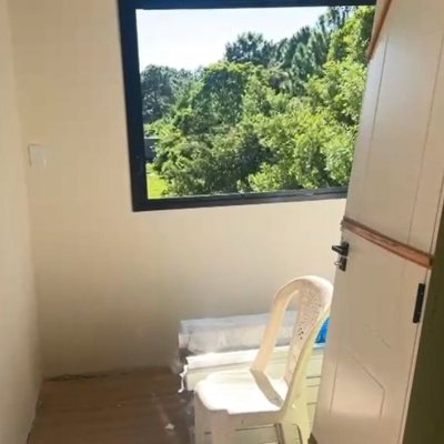 Casa Residencial com 127m², 3 quartos, 1 suíte, 3 garagens, no bairro São João Do Rio Vermelho em Florianópolis