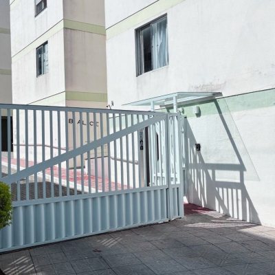 Apartamentos com 113m², 3 quartos, 1 suíte, 1 garagem, no bairro Carvoeira em Florianópolis