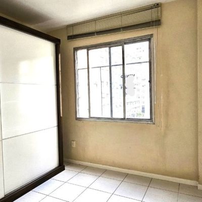Apartamentos com 80m², 2 quartos, 1 garagem, no bairro Centro em Florianópolis
