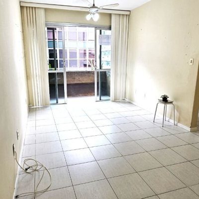 Apartamentos com 80m², 2 quartos, 1 garagem, no bairro Centro em Florianópolis