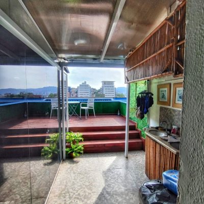 Apartamentos com 54m², 1 quarto, no bairro Capoeiras em Florianópolis