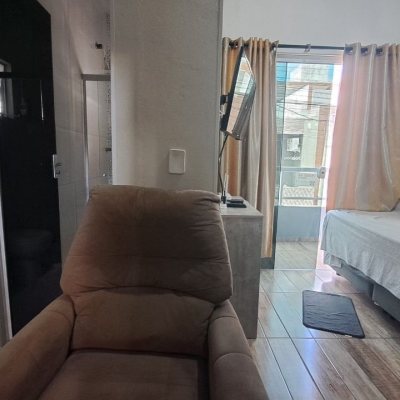 Casa Residencial com 180m², 3 quartos, 1 suíte, 2 garagens, no bairro Ingleses em Florianópolis