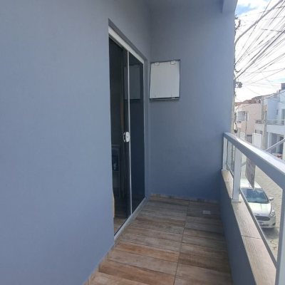 Casa Residencial com 180m², 3 quartos, 1 suíte, 2 garagens, no bairro Ingleses em Florianópolis