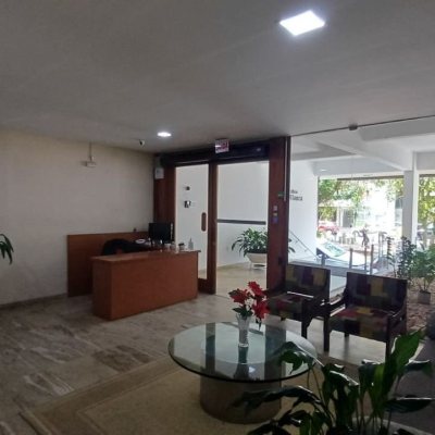 Apartamentos com 81m², 2 quartos, 1 garagem, no bairro Centro em Florianópolis