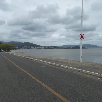 Terrenos Residenciais com 1503m², no bairro Cacupé em Florianópolis