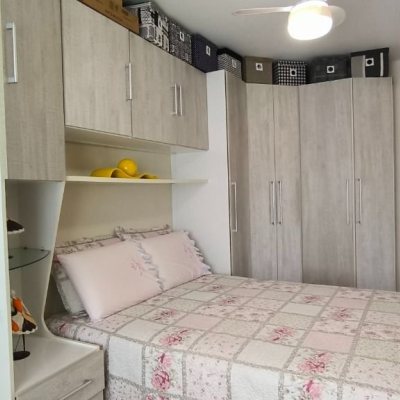 Cobertura com 161m², 3 quartos, 2 suítes, 2 garagens, no bairro Balneário em Florianópolis