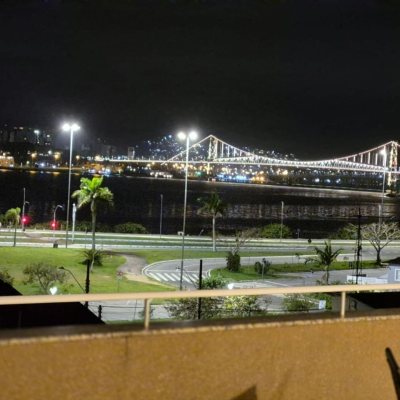 Cobertura com 161m², 3 quartos, 2 suítes, 2 garagens, no bairro Balneário em Florianópolis