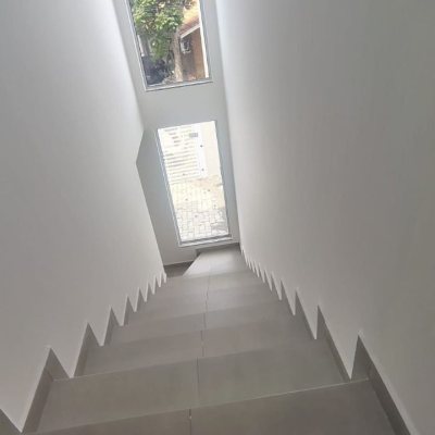 Sobrado Residencial com 90m², 2 quartos (sendo 2 suítes), 1 garagem, no bairro Ingleses do Rio Vermelho em Florianópolis