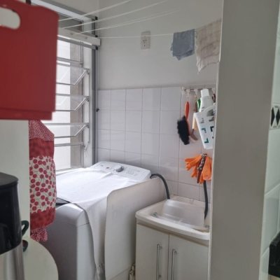 Apartamentos com 46m², 2 quartos, 1 garagem, no bairro Aririu em Palhoça