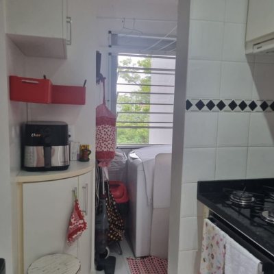 Apartamentos com 46m², 2 quartos, 1 garagem, no bairro Aririu em Palhoça