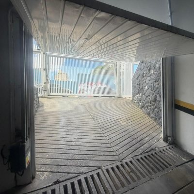 Apartamentos com 65m², 2 quartos, 1 garagem, no bairro Centro em Florianópolis