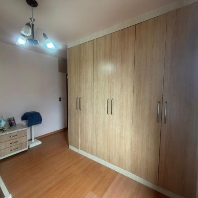 Apartamentos com 65m², 2 quartos, 1 garagem, no bairro Centro em Florianópolis