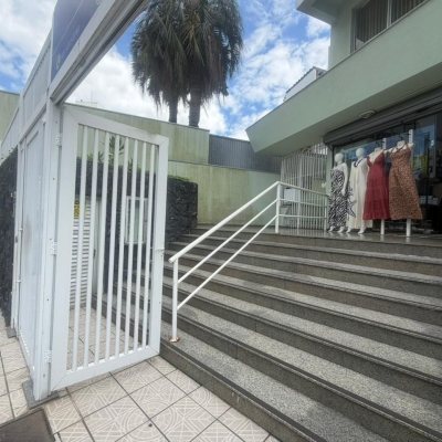 Apartamentos com 65m², 2 quartos, 1 garagem, no bairro Centro em Florianópolis