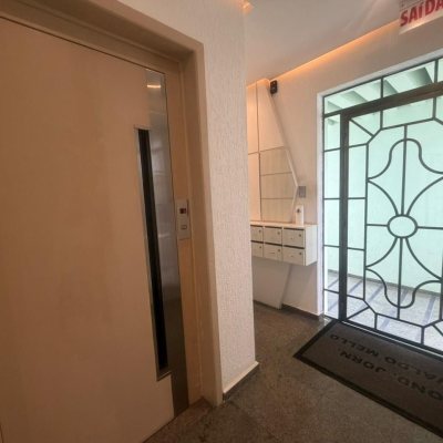 Apartamentos com 65m², 2 quartos, 1 garagem, no bairro Centro em Florianópolis