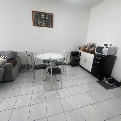 Apartamentos com 57m², 2 quartos, 1 garagem, no bairro Itacorubi em Florianópolis