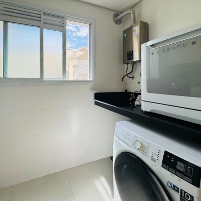 Casa em Condomínio com 96m², 3 quartos, 1 suíte, 1 garagem, no bairro Morro Das Pedras em Florianópolis