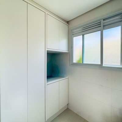 Casa em Condomínio com 96m², 3 quartos, 1 suíte, 1 garagem, no bairro Morro Das Pedras em Florianópolis