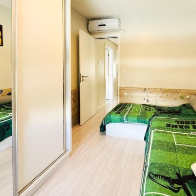 Casa em Condomínio com 96m², 3 quartos, 1 suíte, 1 garagem, no bairro Morro Das Pedras em Florianópolis