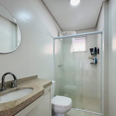 Casa em Condomínio com 96m², 3 quartos, 1 suíte, 1 garagem, no bairro Morro Das Pedras em Florianópolis