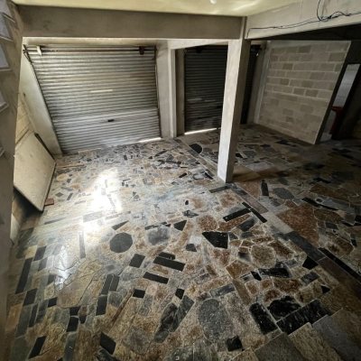 Casa Residencial com 238m², 3 quartos, 1 suíte, 4 garagens, no bairro Jardim Cidade De Florianópolis em São José