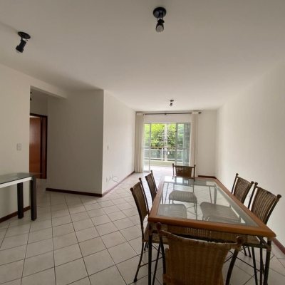 Apartamentos com 82m², 2 quartos, 1 suíte, 1 garagem, no bairro Pantanal em Florianópolis