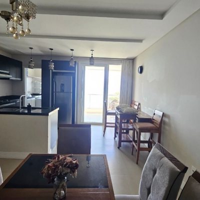 Apartamentos com 116m², 3 quartos, 1 suíte, 1 garagem, no bairro Canasvieiras em Florianópolis