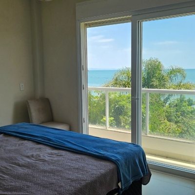 Apartamentos com 116m², 3 quartos, 1 suíte, 1 garagem, no bairro Canasvieiras em Florianópolis