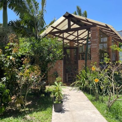 Casa em Condomínio com 225m², 5 quartos, 3 garagens, no bairro Campeche em Florianópolis