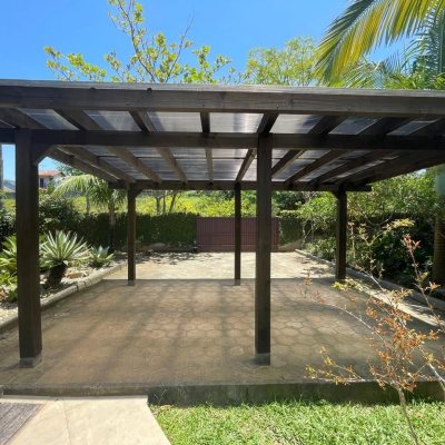 Casa em Condomínio com 225m², 5 quartos, 3 garagens, no bairro Campeche em Florianópolis