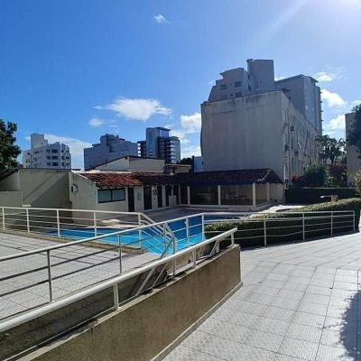Apartamentos com 42m², 1 quarto, no bairro Agronômica em Florianópolis