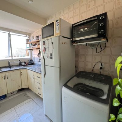 Apartamentos com 42m², 1 quarto, no bairro Agronômica em Florianópolis
